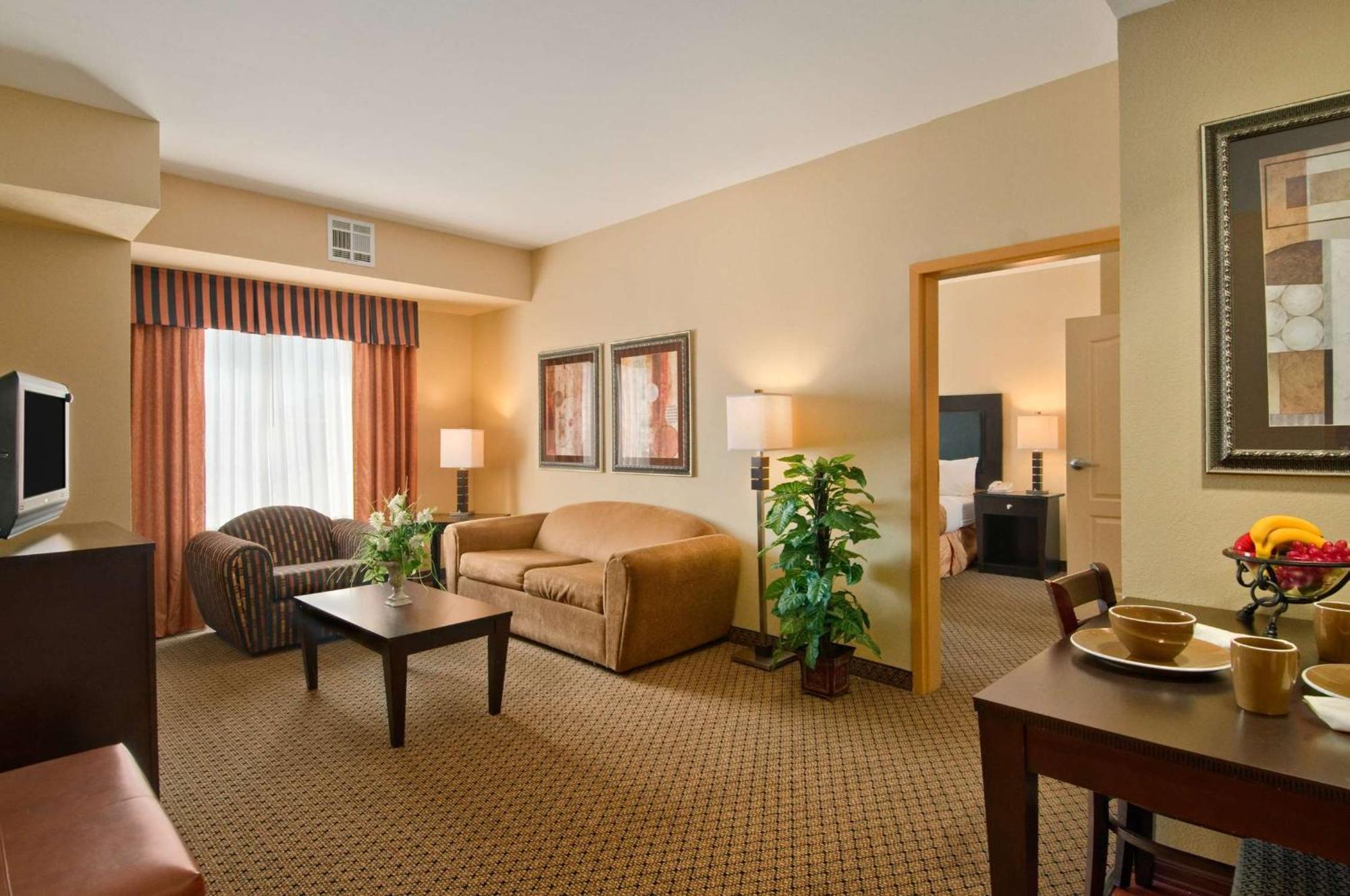 Homewood By Hilton Tulsa-south Hotel